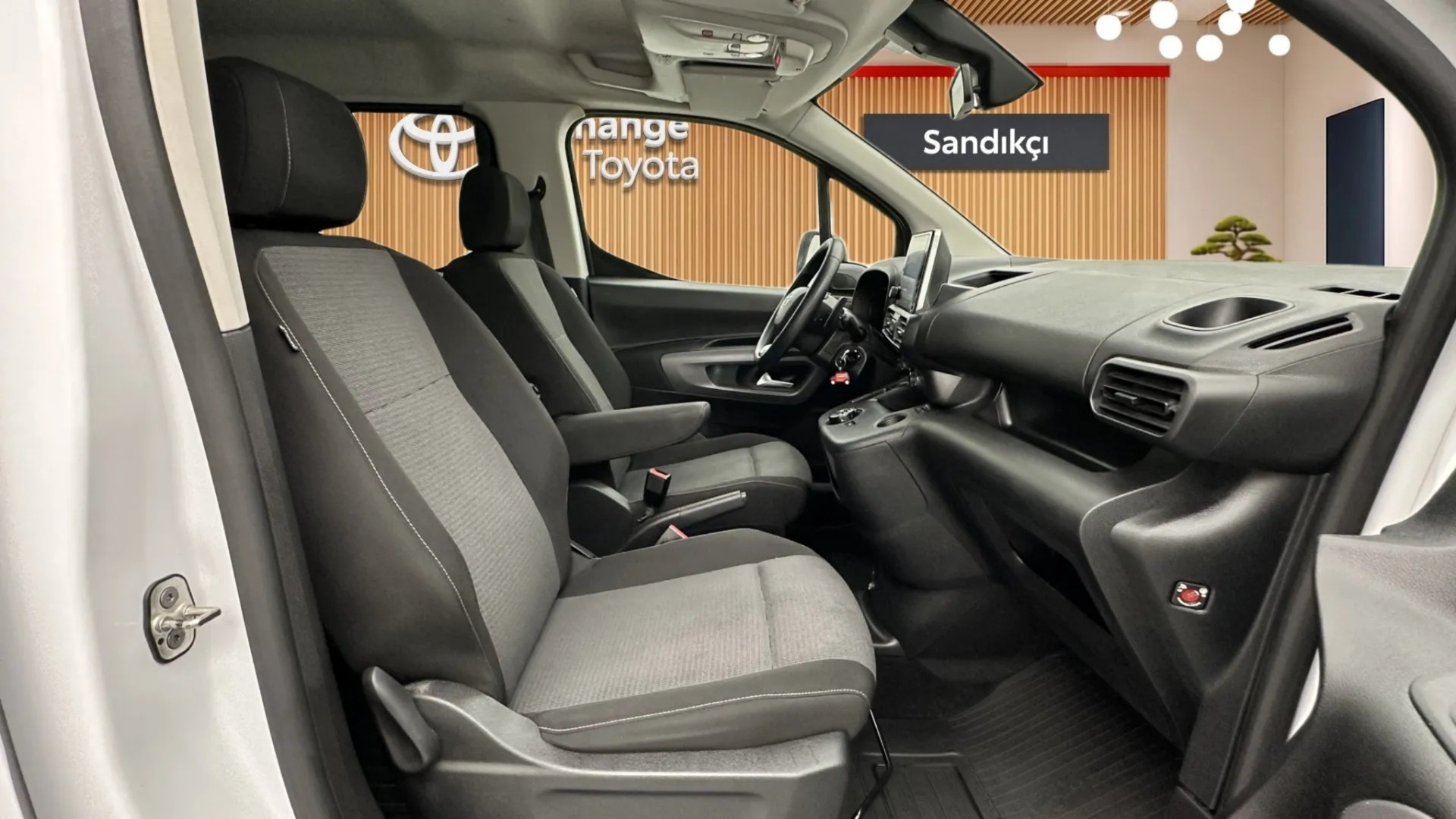 2022 TOYOTA PROACE CITY 1.5 D DREAM OTOMATİK