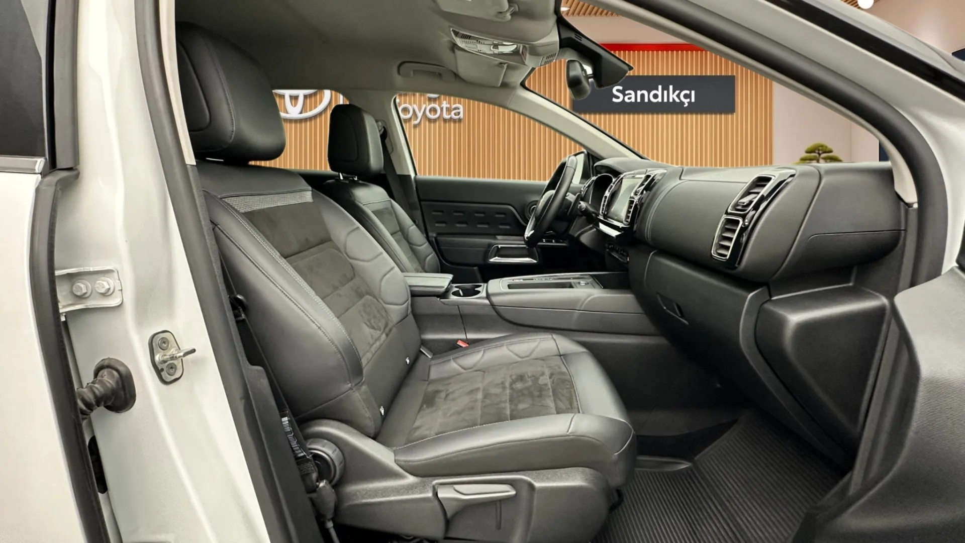 2023 CITROEN C5 AIRCROSS 1.5 BLUEHDI FEEL BOLD
