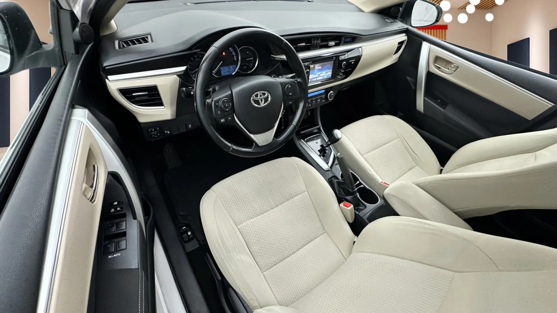 2015 TOYOTA COROLLA 1.4 D-4D ADVANCE M/M