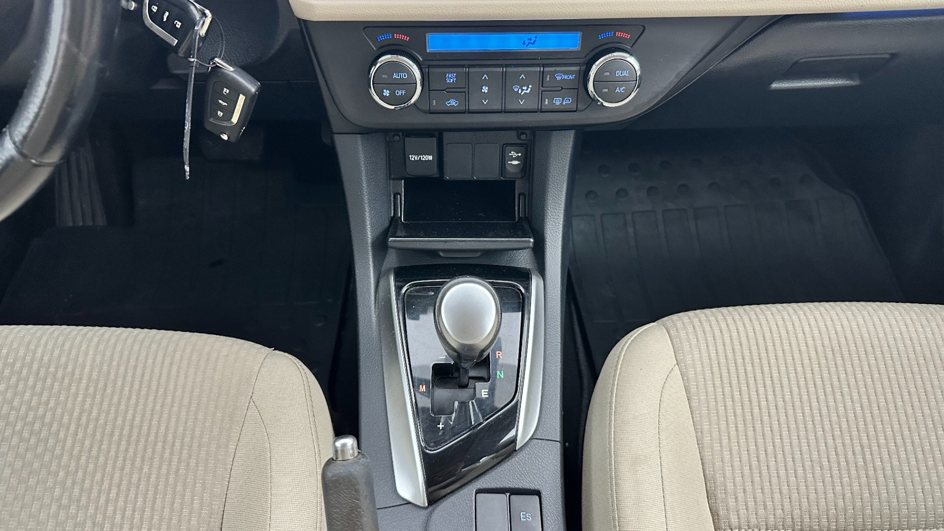 2015 TOYOTA COROLLA 1.4 D-4D ADVANCE M/M