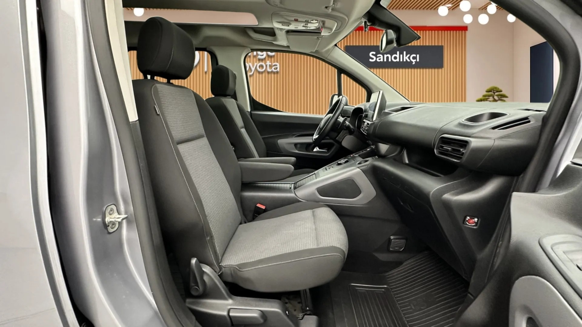 2023 TOYOTA PROACE CITY 1.5 D PASSION X-PACK OTOMATİK