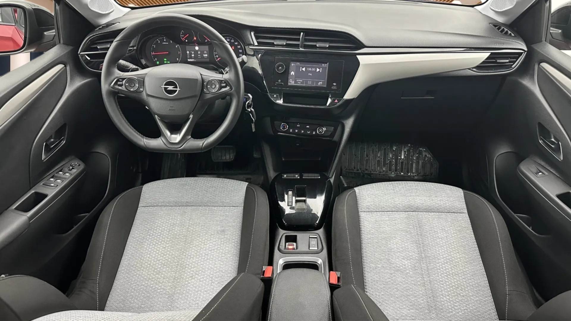 2024 OPEL CORSA 1.2 ESSENTIA