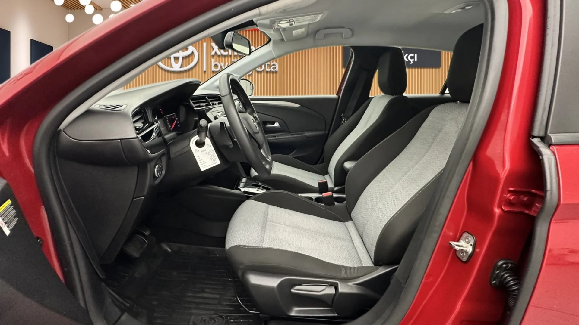 2024 OPEL CORSA 1.2 ESSENTIA