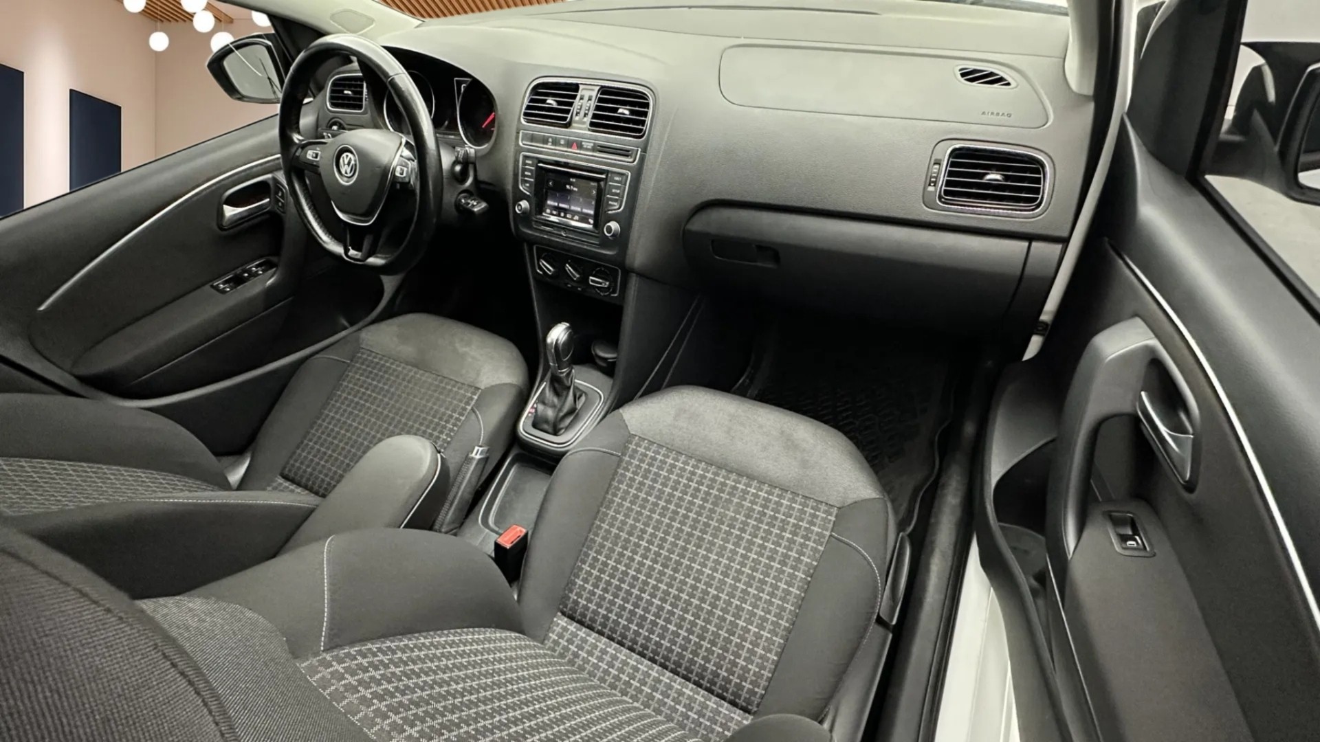 2017 VOLKSWAGEN POLO 1.4 TRENDLINE TIPTRONIC