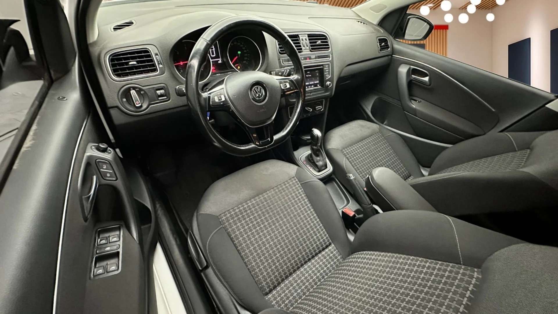 2017 VOLKSWAGEN POLO 1.4 TRENDLINE TIPTRONIC