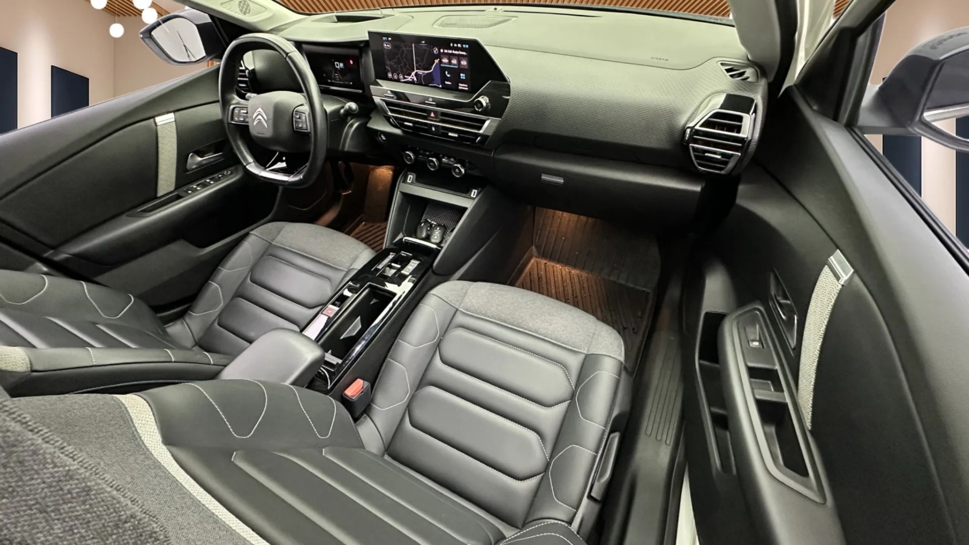 2022 CITROEN C4 X 1.2 PureTech Shine
