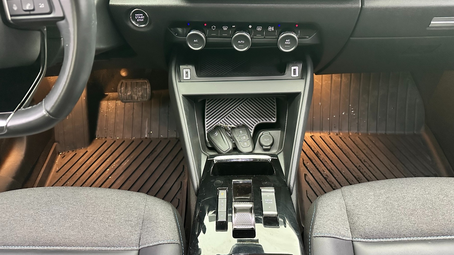 2022 CITROEN C4 X 1.2 PureTech Shine