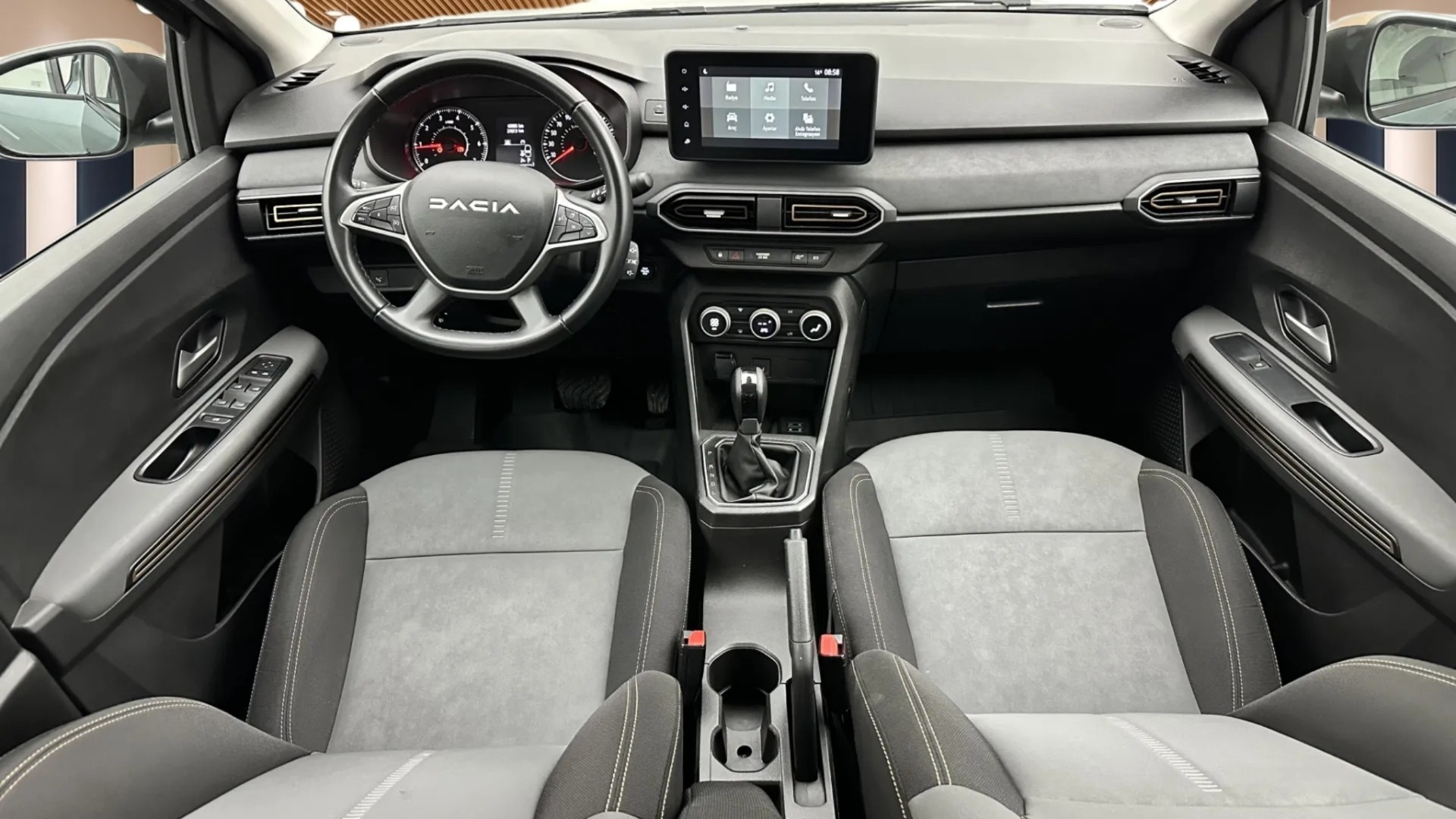2023 DACIA SANDERO STEPWAY  1.0 ESSENTIAL TCE 90 BG