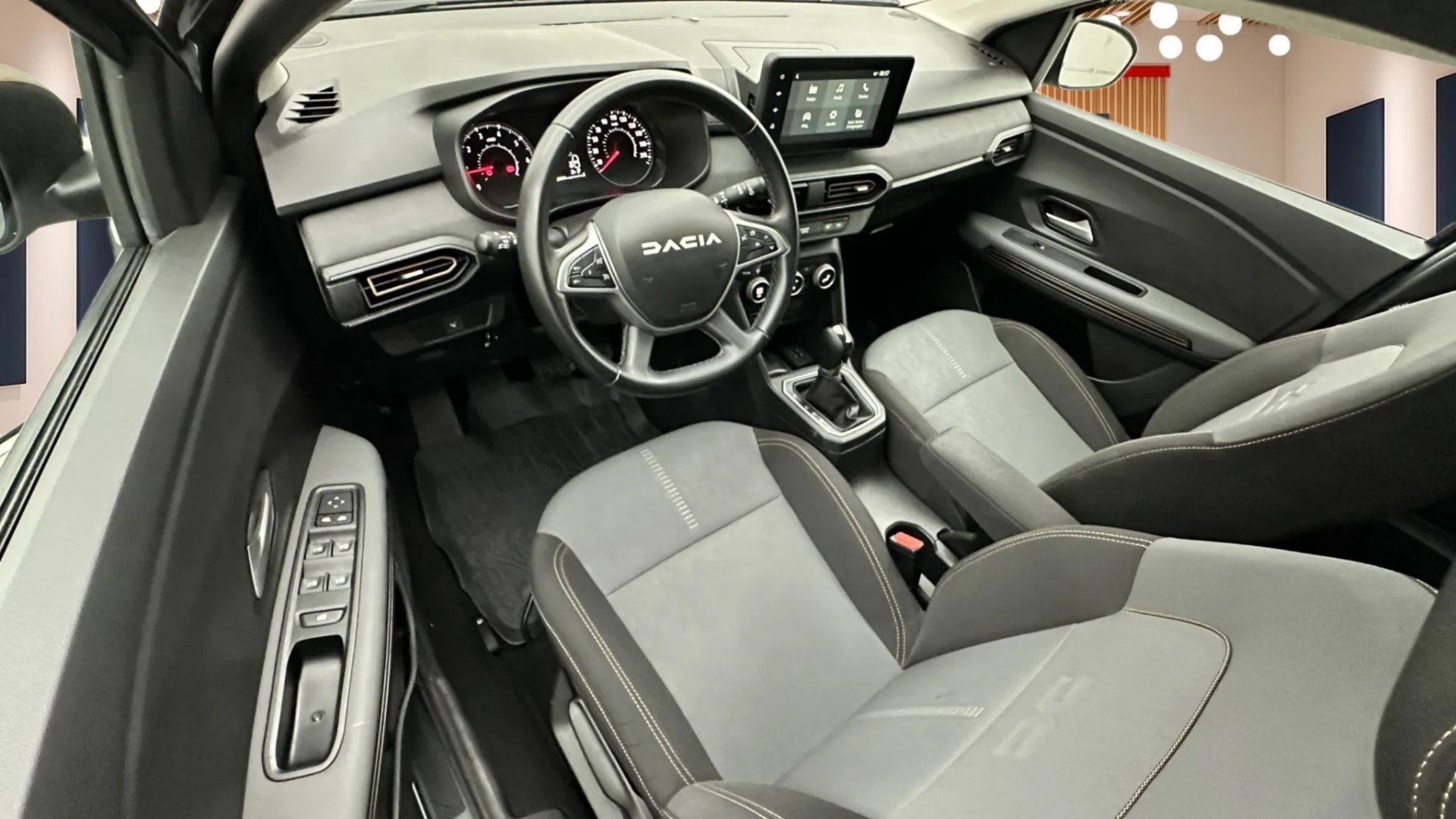 2023 DACIA SANDERO STEPWAY  1.0 ESSENTIAL TCE 90 BG