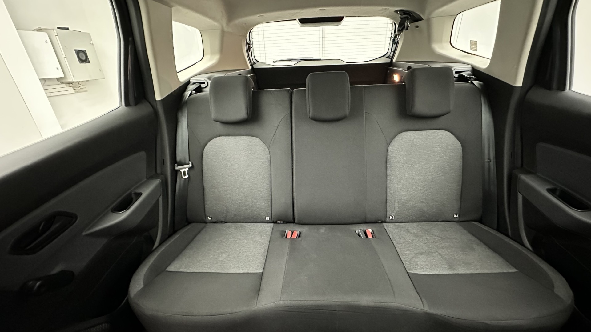 2023 DACIA DUSTER 1.3 TCE ESSENTIAL