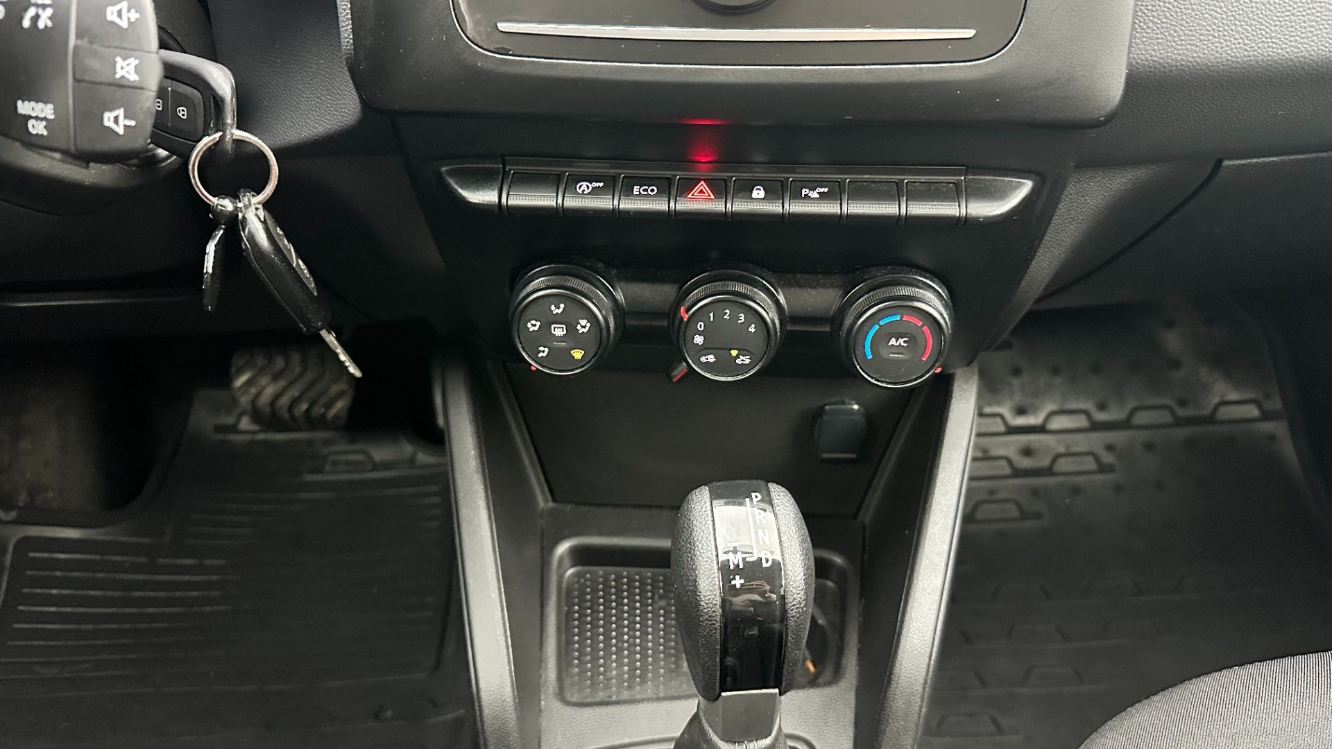 2023 DACIA DUSTER 1.3 TCE ESSENTIAL