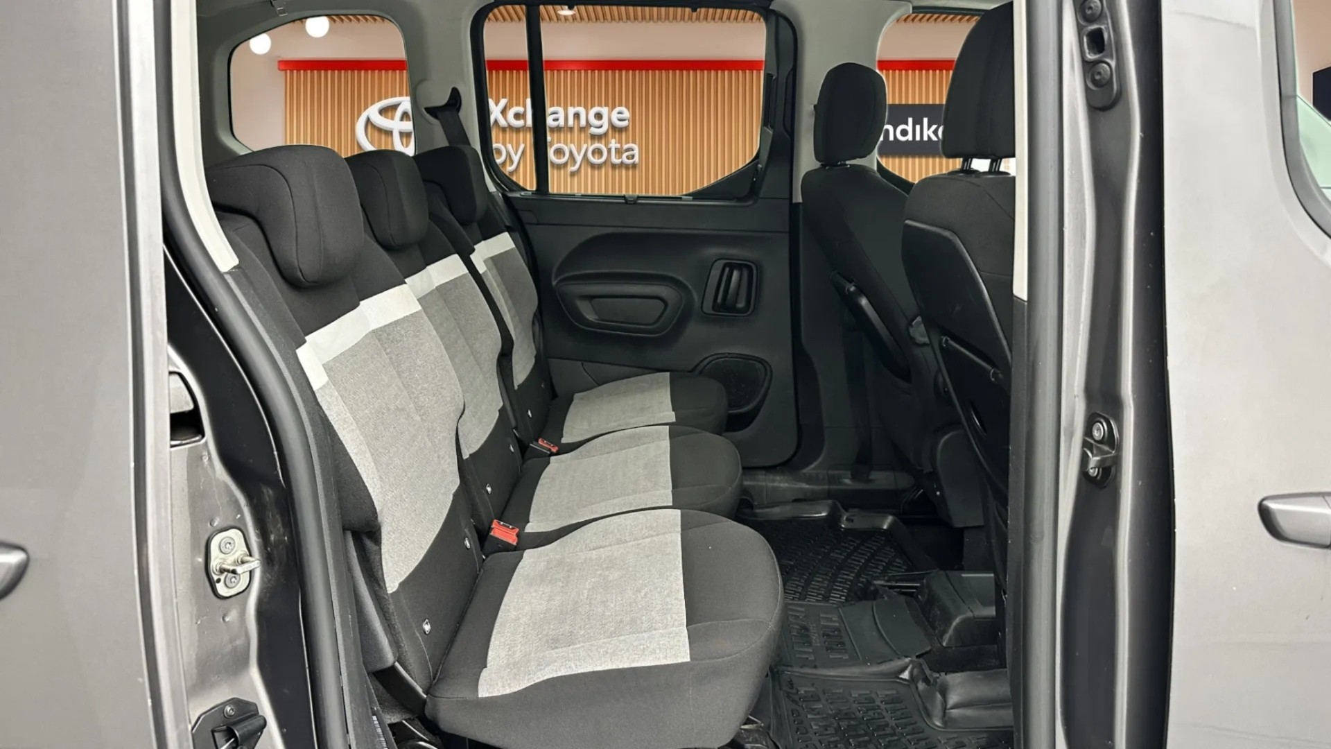 2022 CITROEN BERLINGO 1.5 BLUEHDI SHINE BOLD EAT8