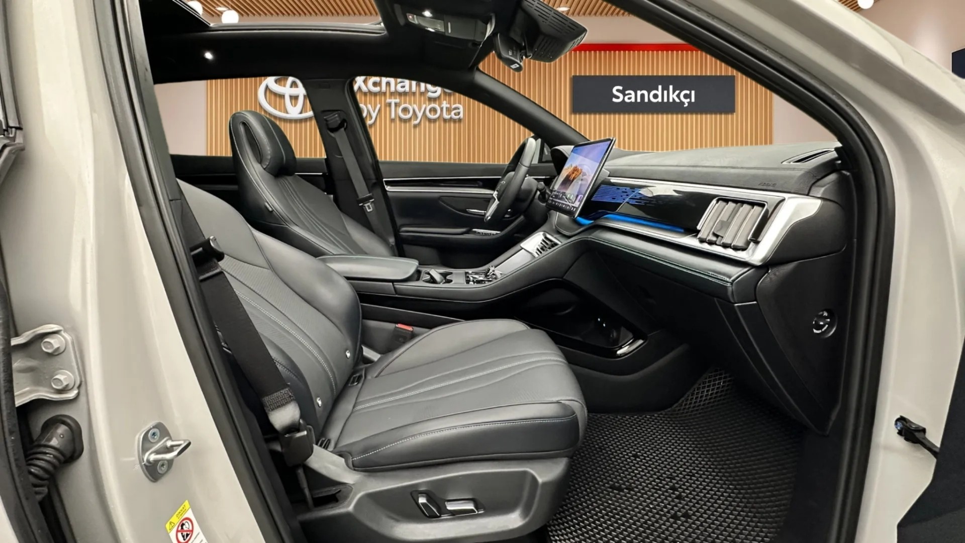 2024 BYD SEAL U EV Design