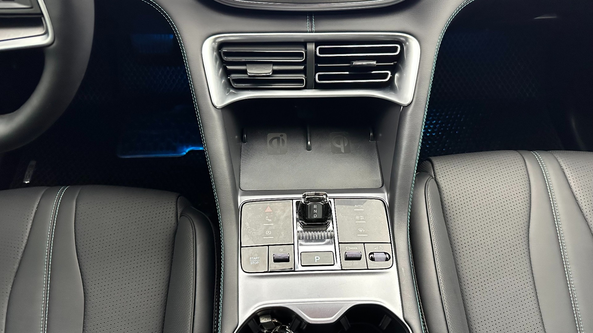 2024 BYD SEAL U EV Design