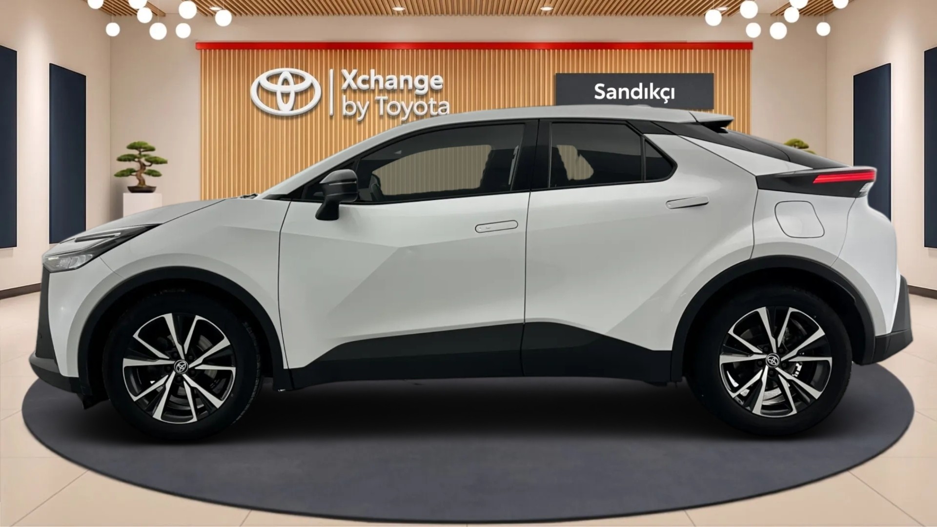 2024 TOYOTA C-HR 1.8 HYBRID 4*2 PASSION E-CVT