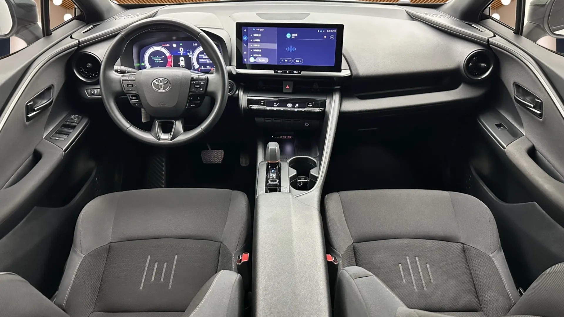 2024 TOYOTA C-HR 1.8 HYBRID 4*2 PASSION E-CVT